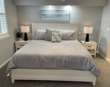 1801 N Flagler Drive - Photo Thumbnail 32
