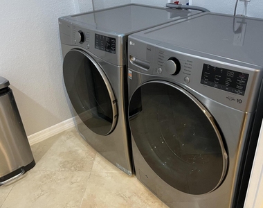 1801 N Flagler Drive - Photo Thumbnail 47