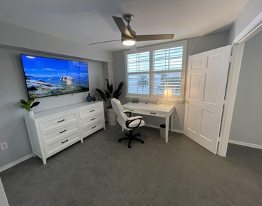 1801 N Flagler Drive - Photo Thumbnail 25