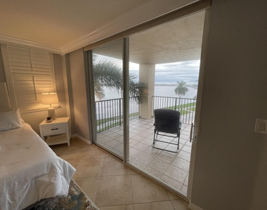 1801 N Flagler Drive - Photo Thumbnail 14