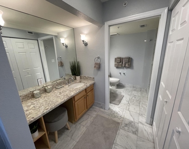 1801 N Flagler Drive - Photo Thumbnail 37
