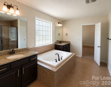 2572 Shoal Park Road - Photo Thumbnail 18