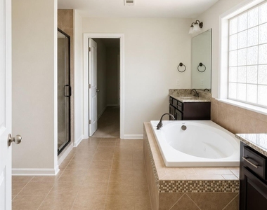 2572 Shoal Park Road - Photo Thumbnail 17