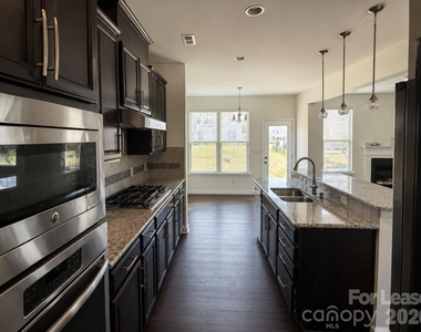 2572 Shoal Park Road - Photo Thumbnail 10