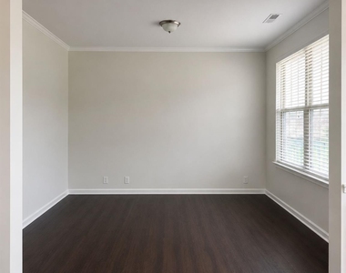 2572 Shoal Park Road - Photo Thumbnail 4