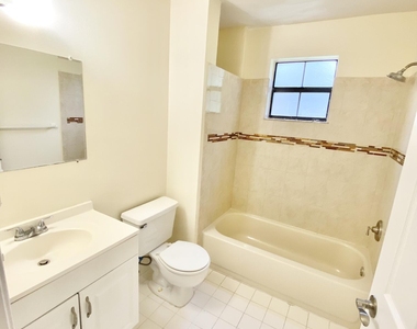 3151 Leewood Terrace - Photo Thumbnail 5