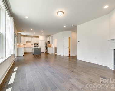 1540 Striped Bass Lane - Photo Thumbnail 7