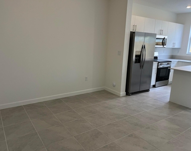 2624 Se 25th - Photo Thumbnail 6