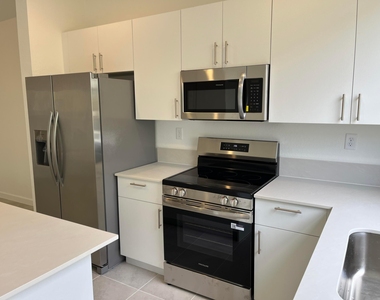 2624 Se 25th - Photo Thumbnail 9