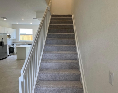 2624 Se 25th - Photo Thumbnail 4