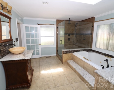 4589 Giles Avenue - Photo Thumbnail 22