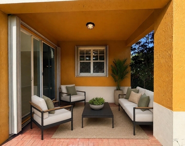 5772 Nw 119th Drive - Photo Thumbnail 4