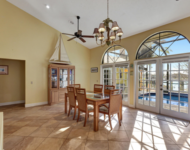 137 Queens Road - Photo Thumbnail 8