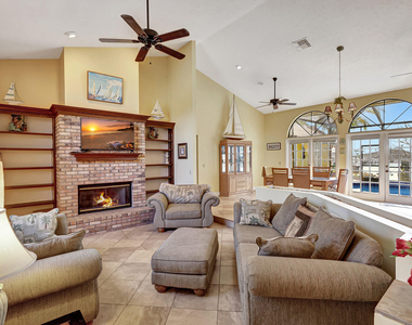 137 Queens Road - Photo Thumbnail 7