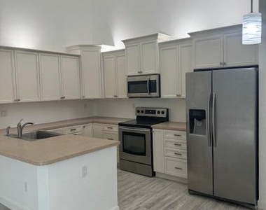 1171 Summit Trail Circle - Photo Thumbnail 2