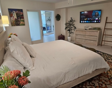 1357 Ne Ocean - Photo Thumbnail 18