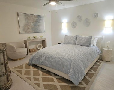 1357 Ne Ocean - Photo Thumbnail 19