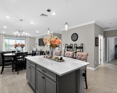 10430 Sw Captiva Drive - Photo Thumbnail 7