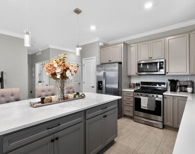 10430 Sw Captiva Drive - Photo Thumbnail 4