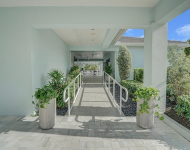 2687 N Ocean Boulevard - Photo Thumbnail 32