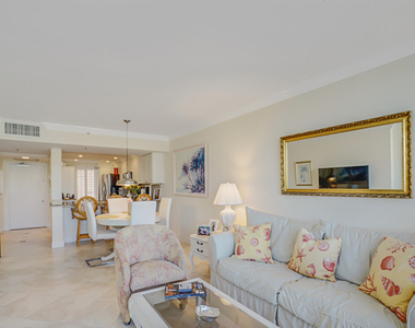 2687 N Ocean Boulevard - Photo Thumbnail 7