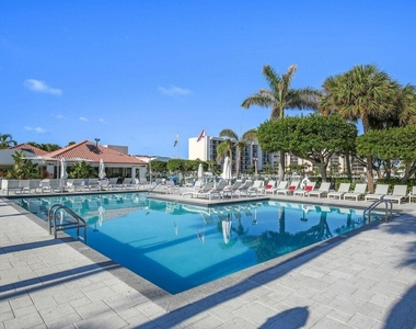 2687 N Ocean Boulevard - Photo Thumbnail 36