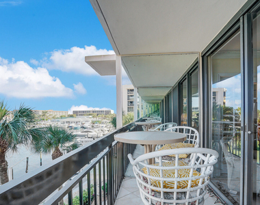 2687 N Ocean Boulevard - Photo Thumbnail 25