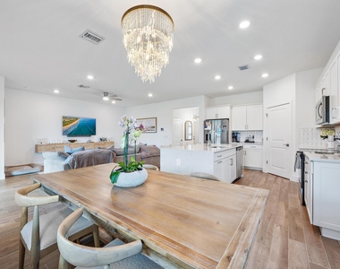 6841 Se Pk Trce Drive - Photo Thumbnail 11