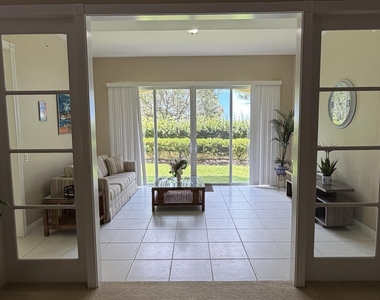 38 E Harbour Isle Dr Drive E - Photo Thumbnail 19