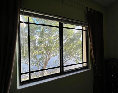 2814 Grande Parkway - Photo Thumbnail 17