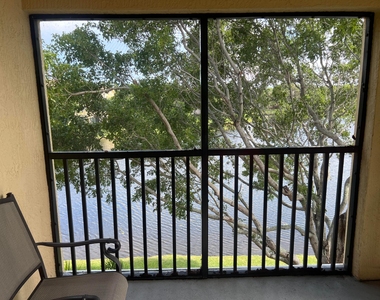 2814 Grande Parkway - Photo Thumbnail 1