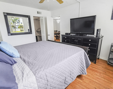 6650 Royal Palm Boulevard - Photo Thumbnail 13