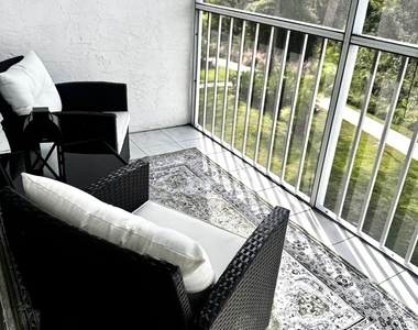 2502 Se Anchorage Cove - Photo Thumbnail 19