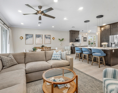 550 Tomahawk Court - Photo Thumbnail 4