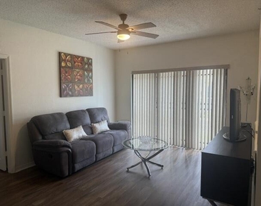 2804 Sarento Place - Photo Thumbnail 4