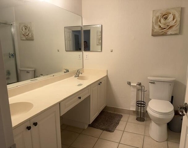 2804 Sarento Place - Photo Thumbnail 6