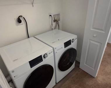2135 Sw 19th Ave Avenue Sw - Photo Thumbnail 26