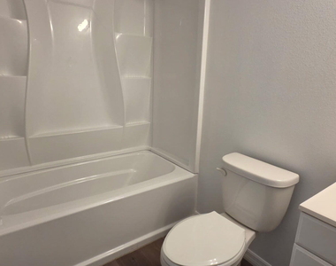 2135 Sw 19th Ave Avenue Sw - Photo Thumbnail 25