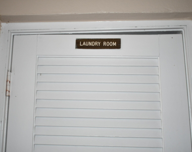 2721 N Garden Dr Drive N - Photo Thumbnail 15