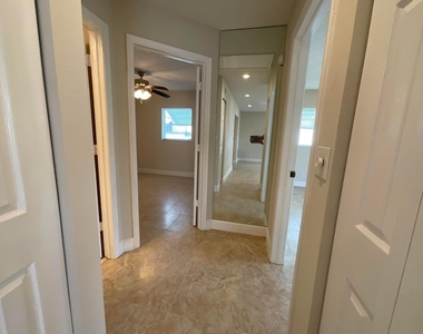 2016 Sw 16th Avenue - Photo Thumbnail 23