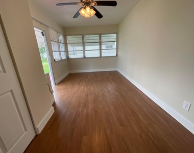 2016 Sw 16th Avenue - Photo Thumbnail 14