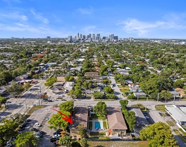 309 Ne 16th Street - Photo Thumbnail 22