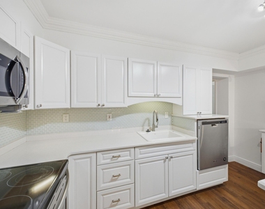 5120 Ne 22nd Avenue - Photo Thumbnail 9