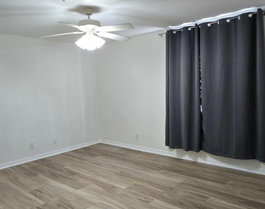 5357 Se Jennings Lane - Photo Thumbnail 8