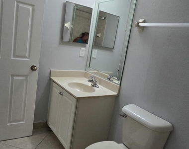 5357 Se Jennings Lane - Photo Thumbnail 11