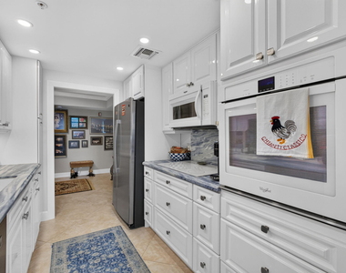 5280 N Ocean Drive - Photo Thumbnail 7