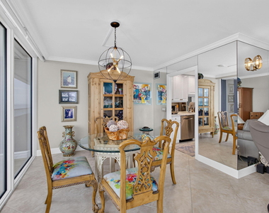 5280 N Ocean Drive - Photo Thumbnail 11