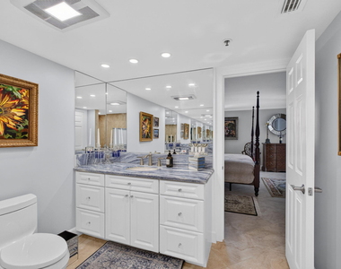 5280 N Ocean Drive - Photo Thumbnail 32