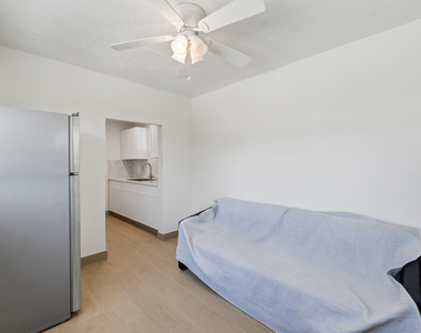 802 Lytle Street - Photo Thumbnail 24