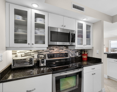 3000 N Ocean Avenue - Photo Thumbnail 13